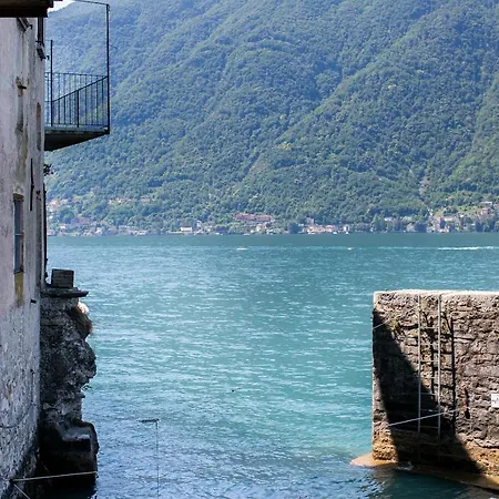 Al Porticciolo * Nesso