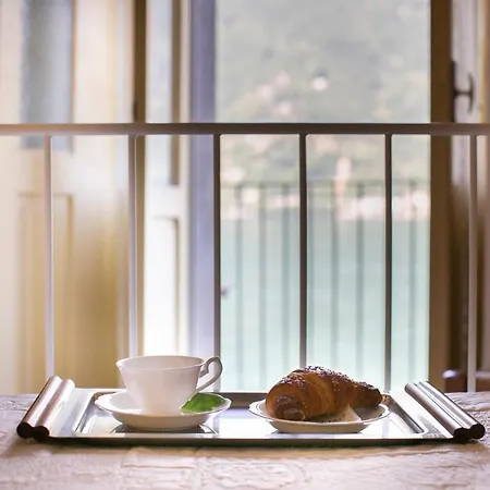 Al Porticciolo * Nesso