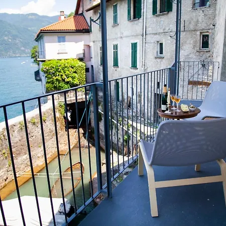 Al Porticciolo Daire Nesso