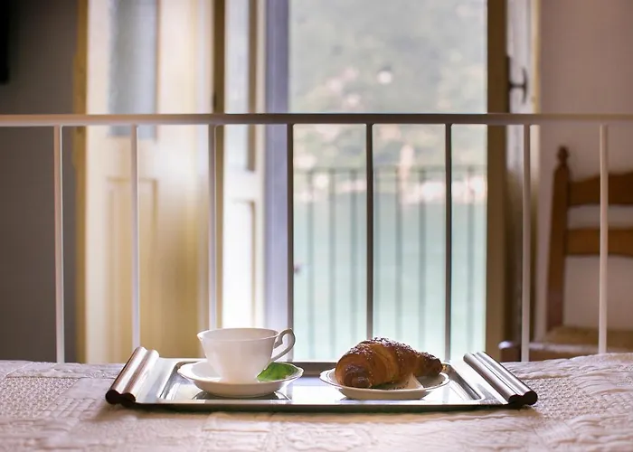 Al Porticciolo * Nesso